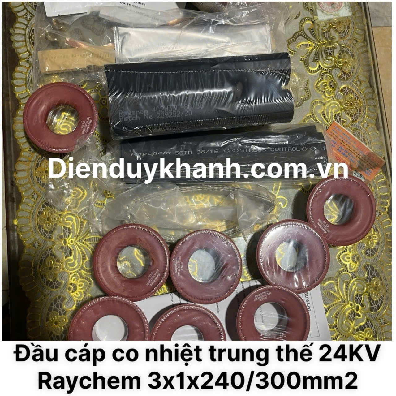 Đầu Cáp Co Nhiệt Trung Thế 24KV RAYCHEM 3x1x240/300mm2